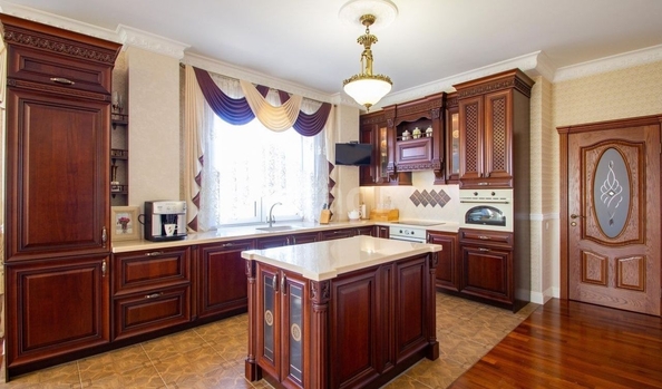 
   Продам 2-комнатную, 75.1 м², Мясникова ул, 50/31

. Фото 7.