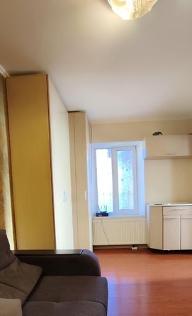 
   Продам 2-комнатную, 37 м², 

. Фото 7.