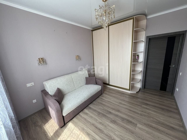 
   Продам 2-комнатную, 60 м², Жданова ул, 15

. Фото 3.