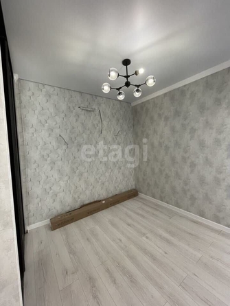 
   Продам 2-комнатную, 41 м², Вагулевского ул, 35-37

. Фото 4.