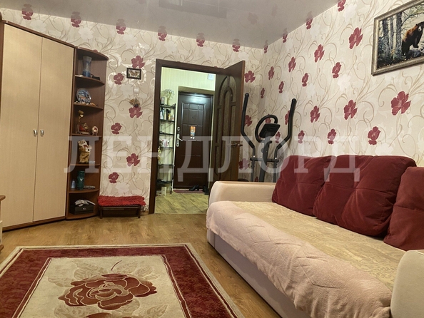 
   Продам 1-комнатную, 35 м², Космонавтов пл, 15

. Фото 5.