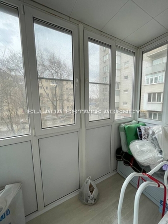 
   Продам 3-комнатную, 60 м², Герцена ул, 35

. Фото 2.