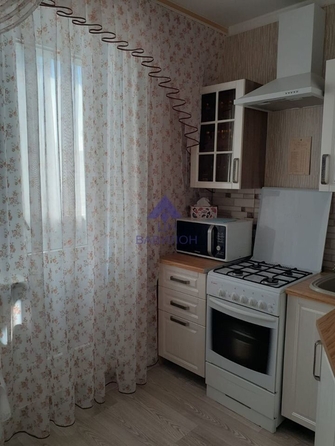 
   Продам 1-комнатную, 36.2 м², Энтузиастов ул, 21

. Фото 2.