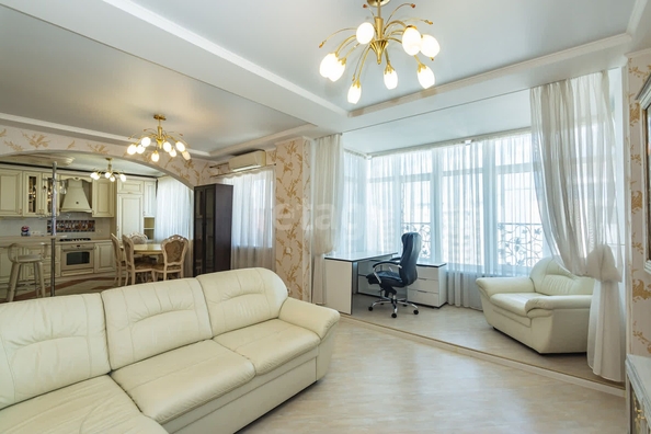 
   Продам 2-комнатную, 80.4 м², Извилистая ул, 9

. Фото 2.