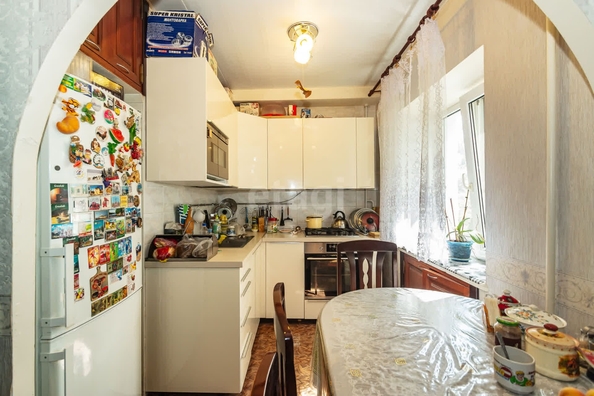 
   Продам 3-комнатную, 60 м², Стачки 1902 года пл, 186

. Фото 6.