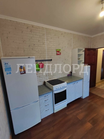 
   Продам 1-комнатную, 62 м², 

. Фото 4.