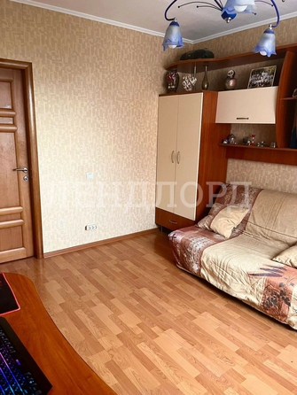 
   Продам 3-комнатную, 84 м², Орбитальная ул, 22/1

. Фото 3.