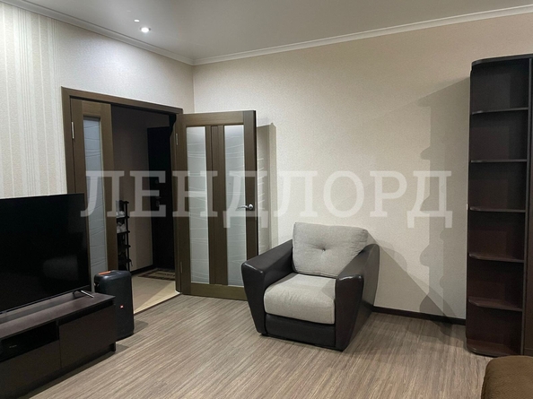 
   Продам 1-комнатную, 45 м², Лермонтовская ул, 61

. Фото 6.