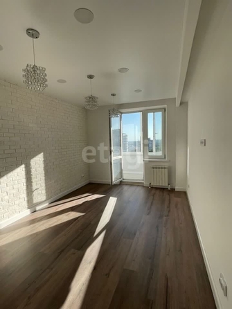 
   Продам 2-комнатную, 56 м², Искусственная ул, 2/70

. Фото 3.