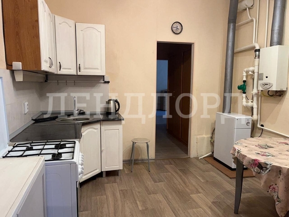 
   Продам 2-комнатную, 49.6 м², 

. Фото 3.