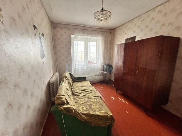 
   Продам 4-комнатную, 74.8 м², Социалистическая ул, 1

. Фото 1.