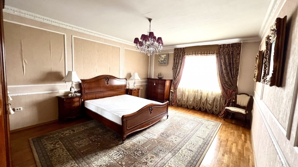 
   Продам 5-комнатную, 295.4 м², Магнитогорская ул, 134Д

. Фото 13.