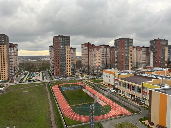 
   Продам 3-комнатную, 97.4 м², Вересаева ул, 101 к6 ст2

. Фото 12.