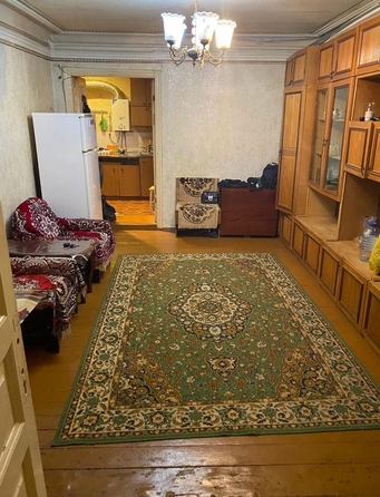 
   Продам 2-комнатную, 42.7 м², 8-я линия ул, 7

. Фото 1.