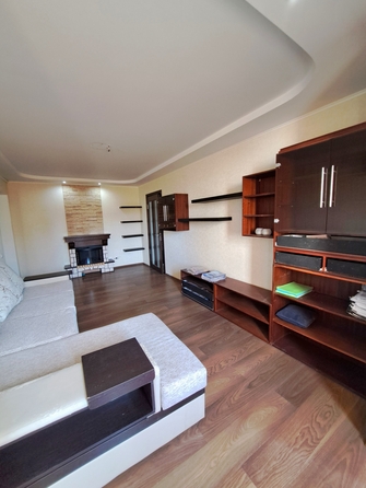 
   Продам 3-комнатную, 80 м², Металлургическая ул, 29

. Фото 3.