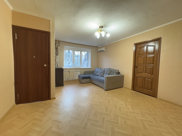 
   Продам 2-комнатную, 45.1 м², Дружбы ул, 6

. Фото 2.