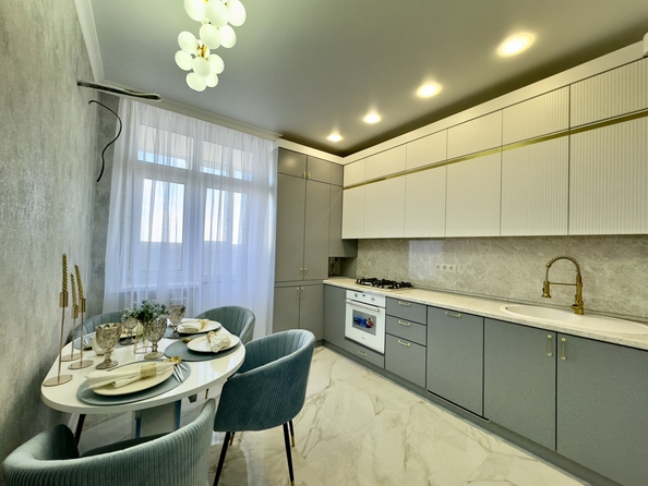 
   Продам 1-комнатную, 42 м², Берберовская ул, 2

. Фото 1.