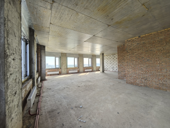 
   Продам 3-комнатную, 117 м², Береговая ул, 55

. Фото 2.