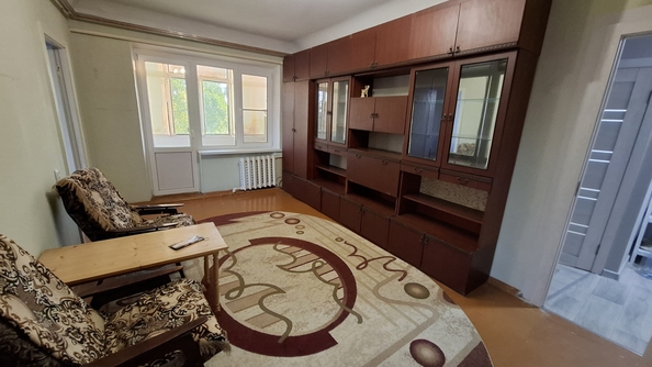 
   Продам 3-комнатную, 48 м², 12-го Декабря ул, 53

. Фото 3.