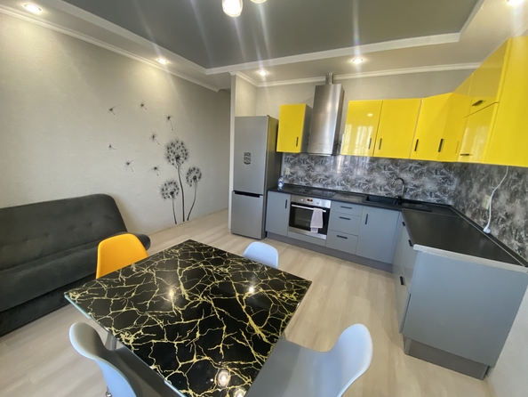
   Продам 2-комнатную, 56 м², Еременко ул, 94

. Фото 1.