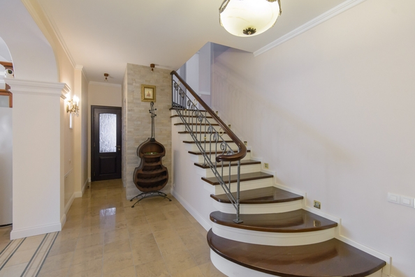 
   Продам дом, 428 м², Ростов-на-Дону

. Фото 13.