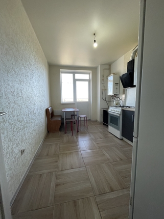 
  Сдам в аренду 1-комнатную квартиру, 40 м², Батайск

. Фото 2.