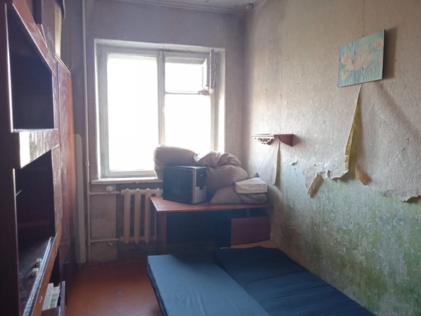 
   Продам 3-комнатную, 58 м², Российская ул, 48

. Фото 4.