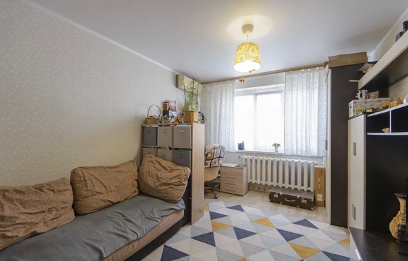 
   Продам 3-комнатную, 65 м², Вартанова ул, 20

. Фото 2.