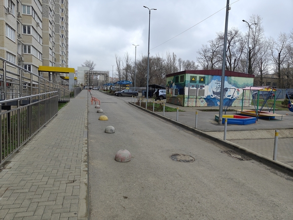 
   Продам 2-комнатную, 41.6 м², 2-я Краснодарская ул, 169

. Фото 3.