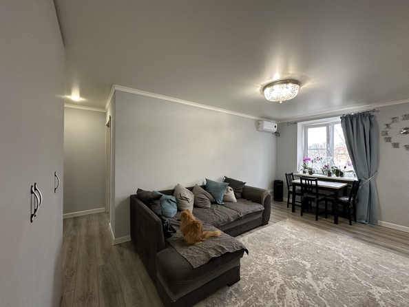 
   Продам 3-комнатную, 60 м², Книжная ул, 175

. Фото 4.