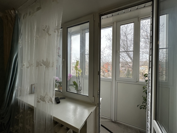 
   Продам 3-комнатную, 60 м², Книжная ул, 175

. Фото 12.