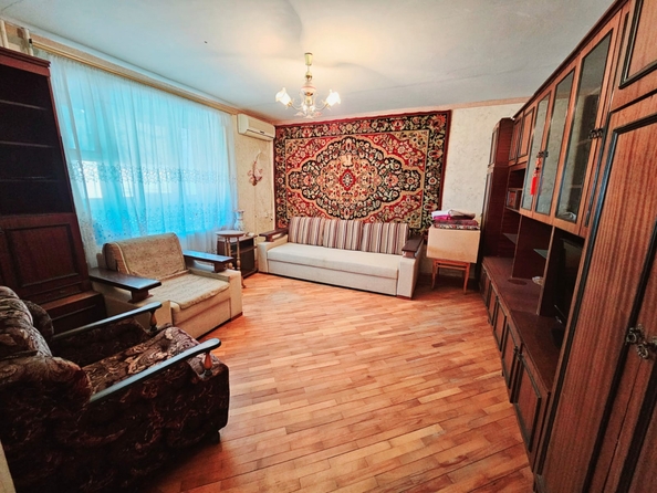 
   Продам 1-комнатную, 45 м², 40-летия Победы пр-кт, 73/17

. Фото 3.