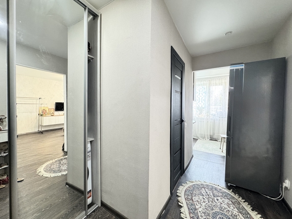 
   Продам 1-комнатную, 32 м², 40-летия Победы пр-кт, 63

. Фото 4.