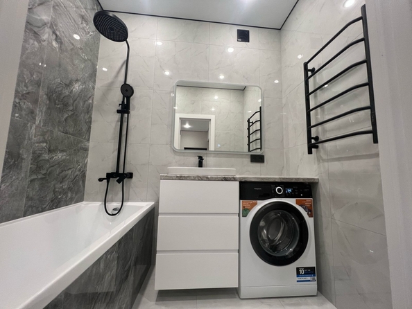 
   Продам 2-комнатную, 60 м², Еременко ул, 110

. Фото 17.