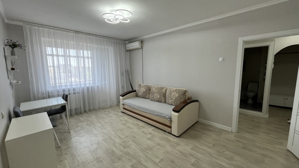 
   Продам 1-комнатную, 38 м², 339-й Стрелковой Дивизии ул, 17

. Фото 9.