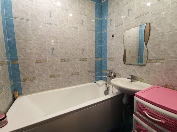 
   Продам 3-комнатную, 65 м², 40-летия Победы пр-кт, 103

. Фото 9.