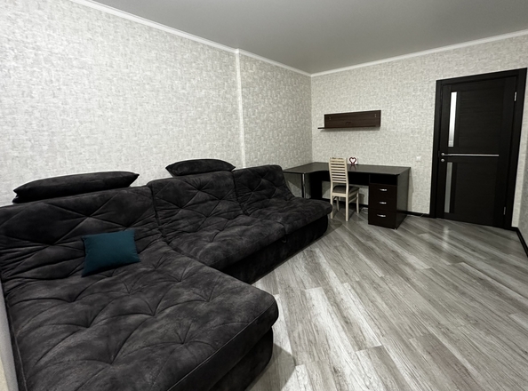 
   Продам 2-комнатную, 66 м², 2-я Краснодарская ул, 169

. Фото 6.