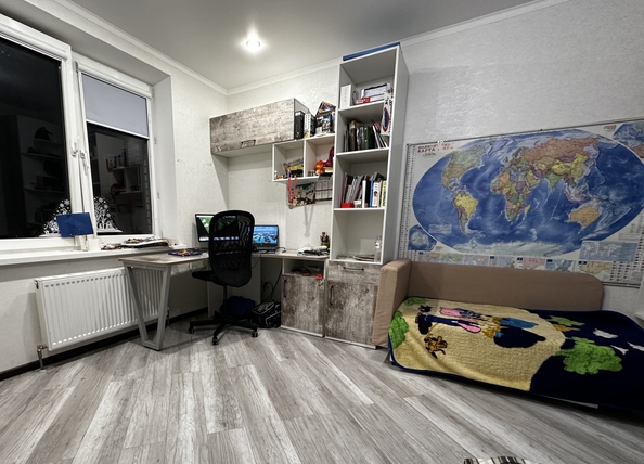 
   Продам 2-комнатную, 66 м², 2-я Краснодарская ул, 169

. Фото 9.