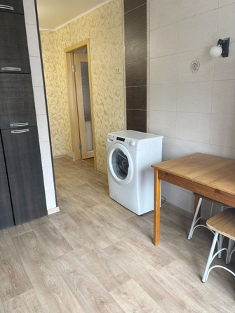 
   Продам 3-комнатную, 60 м², 1-я Баррикадная ул, 48

. Фото 3.