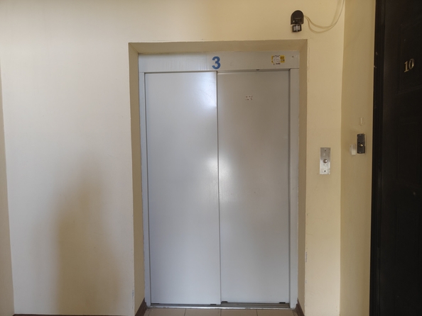 
   Продам 3-комнатную, 67.5 м², Половинко ул, 280

. Фото 3.