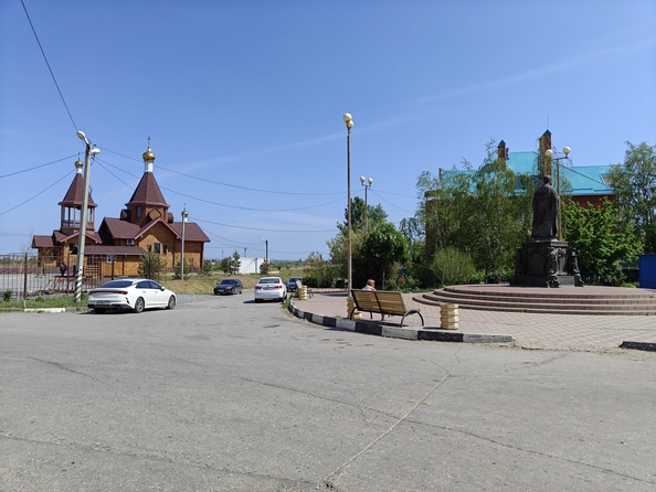 
   Продам 3-комнатную, 67.5 м², Половинко ул, 280

. Фото 18.