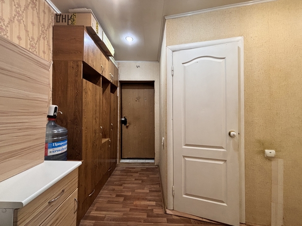 
   Продам 2-комнатную, 45 м², Добровольского ул, 5/6

. Фото 6.