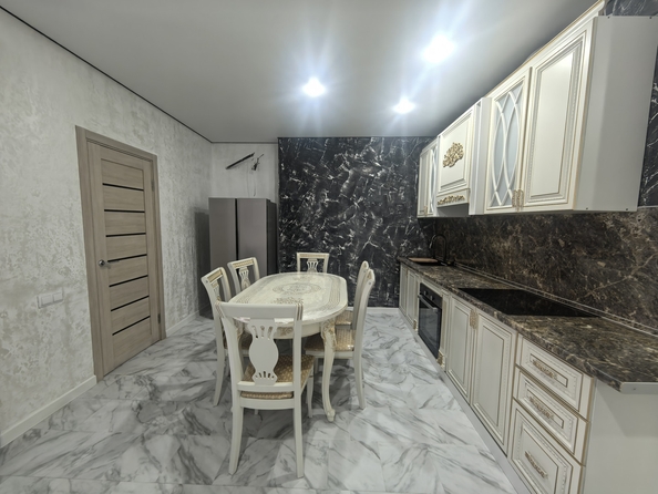 
   Продам 1-комнатную, 52 м², Береговая ул, 73

. Фото 3.