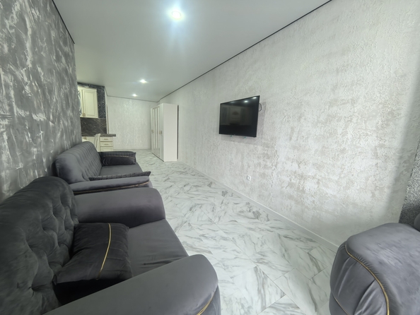 
   Продам 1-комнатную, 52 м², Береговая ул, 73

. Фото 5.
