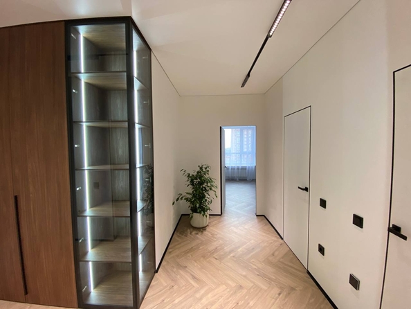 
   Продам 2-комнатную, 63 м², Берберовская ул, 9

. Фото 5.