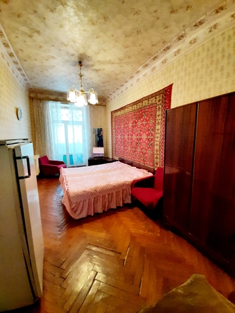 
   Продам 3-комнатную, 70 м², 20-я улица ул, 60

. Фото 8.