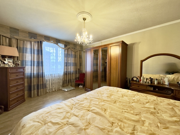 
   Продам дом, 292 м², Ростов-на-Дону

. Фото 8.