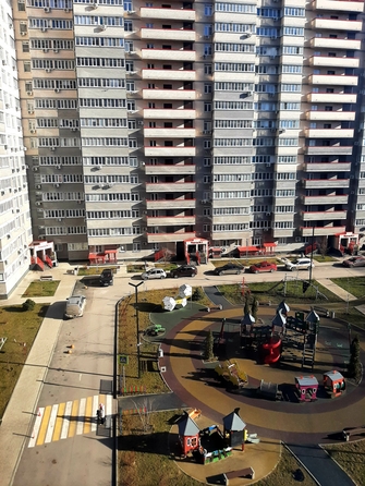 
   Продам 1-комнатную, 36.1 м², 40-летия Победы пр-кт, 63/17

. Фото 14.