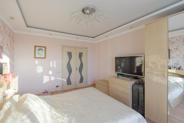 
   Продам 3-комнатную, 64 м², 40-летия Победы пр-кт, 95

. Фото 4.