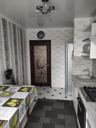 
   Продам 3-комнатную, 64 м², Добровольского ул, 34

. Фото 2.